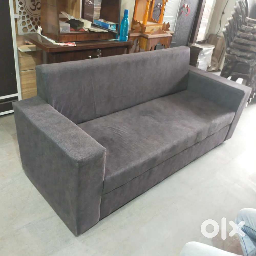Sofa new 3 seater bechana he