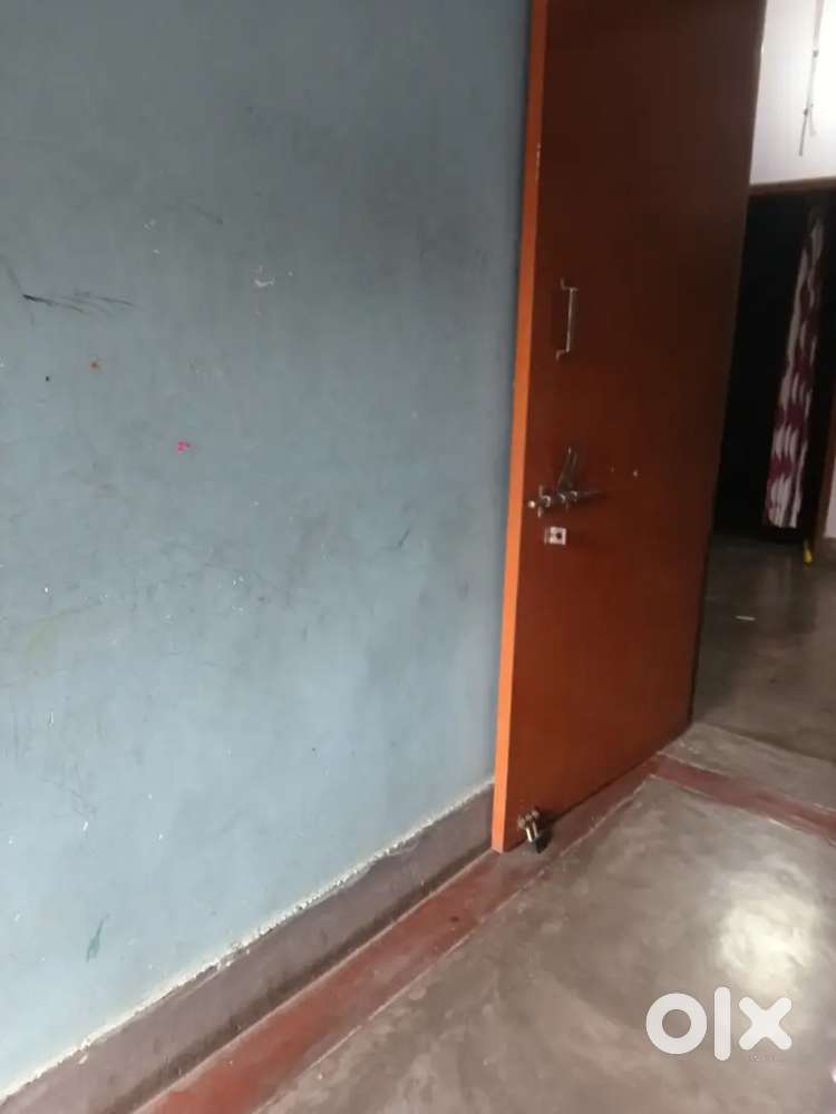 One room for students near sundarpur sabji mandi