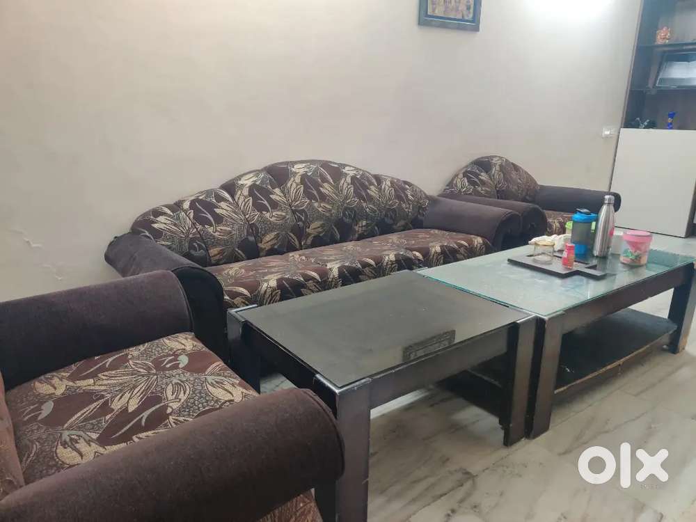 5 seater sofa set with glass wooden table