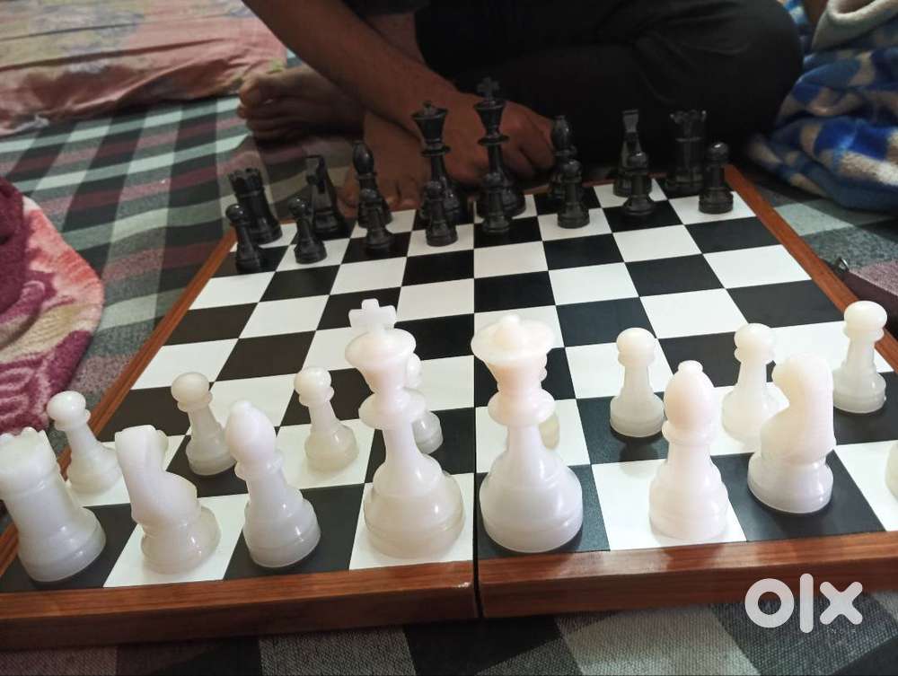 Wooden Chess board furnished with sanmaika