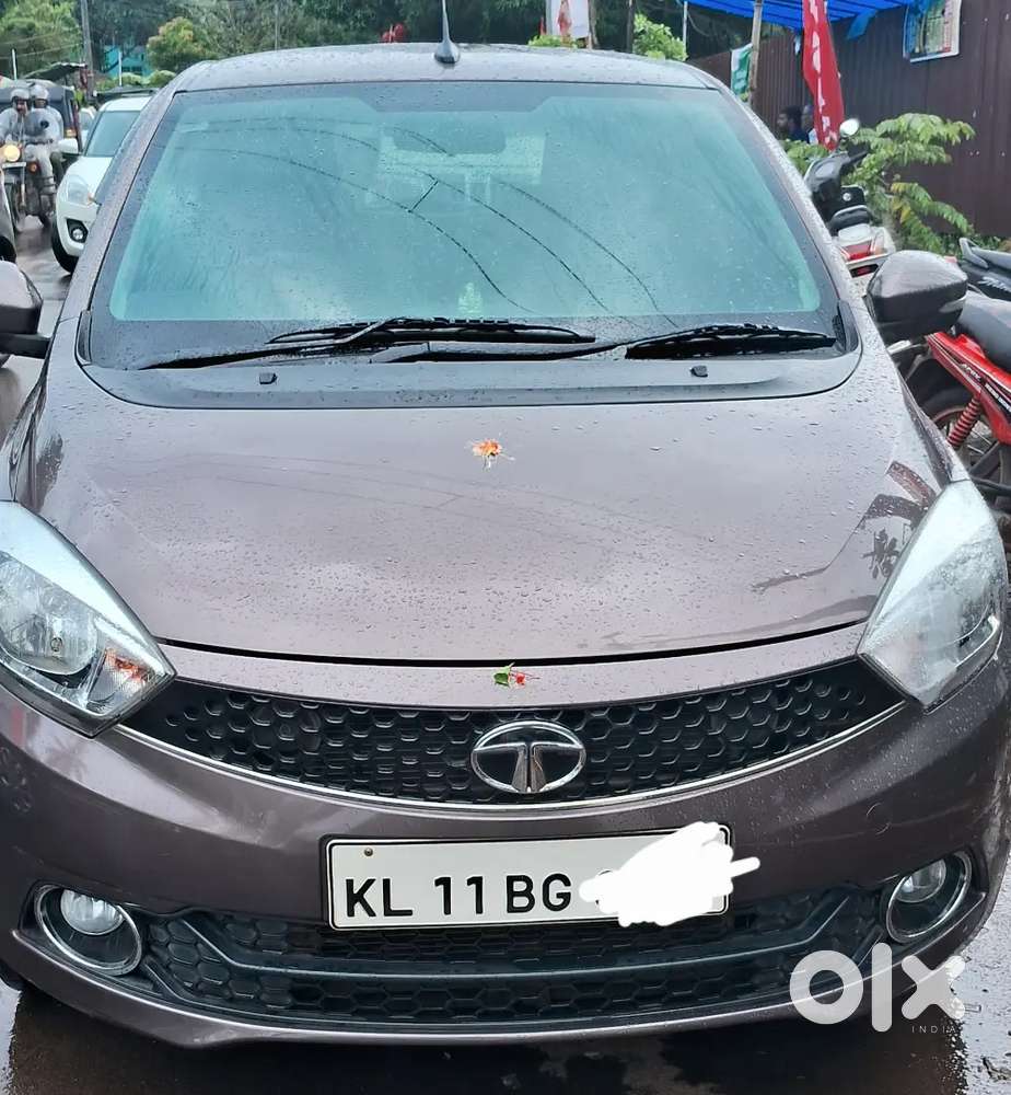 Tata Tiago 2017 Petrol 33000 Km Driven  5  new tyre