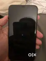 Iphone 11 black colour