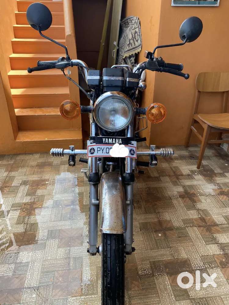 Yamaha RX 100