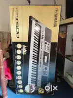 Unboxing product PIANO JUST 27K Yamaha PSR 1500