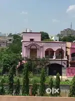 Aiims 5 No gate ke Baju raste pe last house