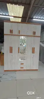 New 5Door wardrobe with loft at factory price