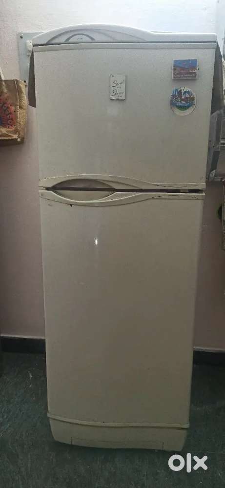 Godrej double door fridge