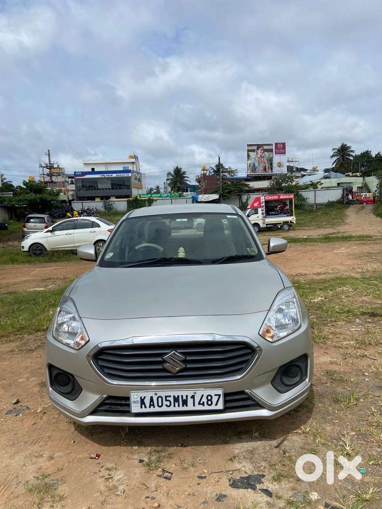 Maruti Suzuki Dzire 1.2 VXI, 2017, Petrol