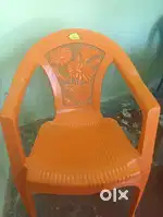 5 plastic chair 1000 rs only