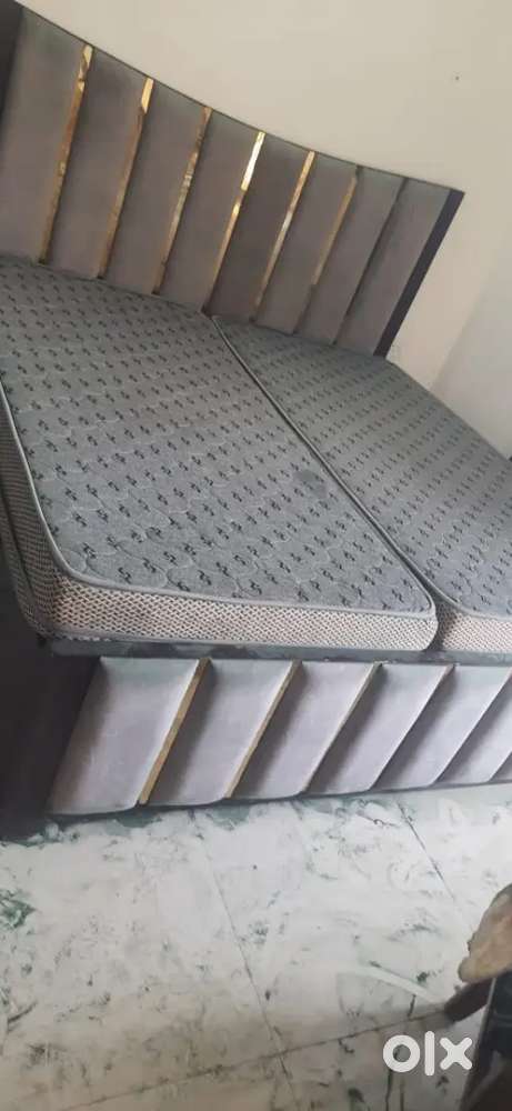 Bed box type with mattress