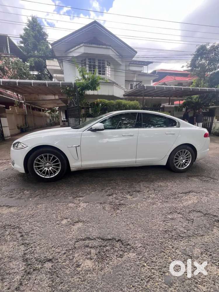 Jaguar XF 2012 Diesel Well Maintained