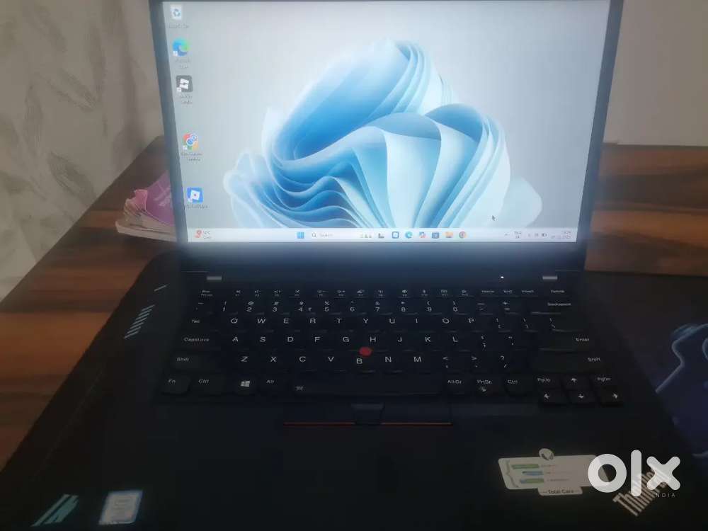 Lenovo T490 i5 Touch screen
