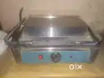 SANDWICH GRILLER