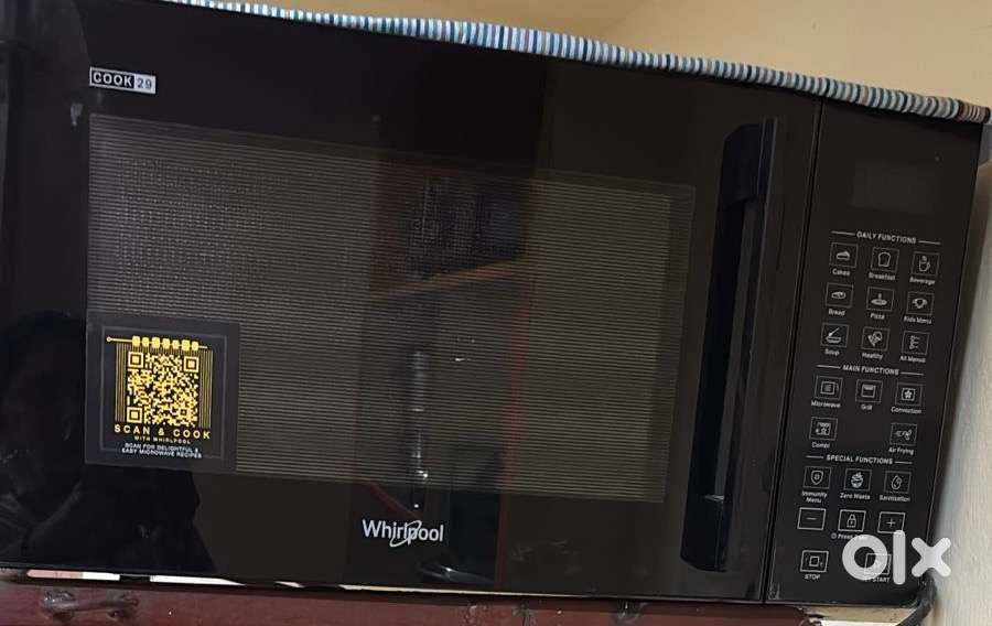 Whirlpool Convection Microwave 29L (Cook 29) – Excellent Condition