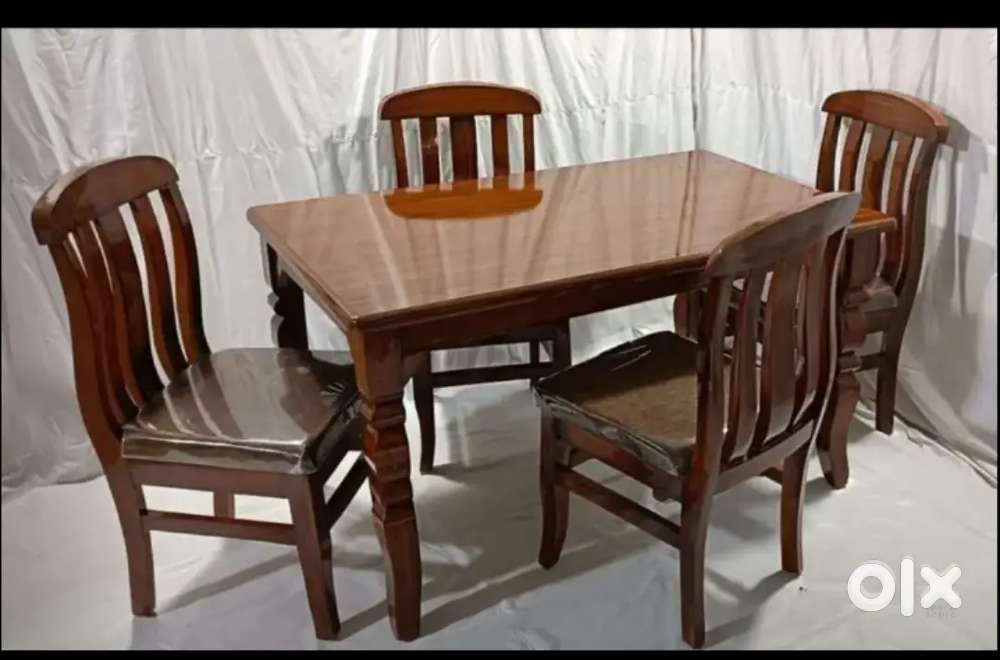 4 CHAIRS DINING TABLE AVAILABLE IN STARF FURNITURE