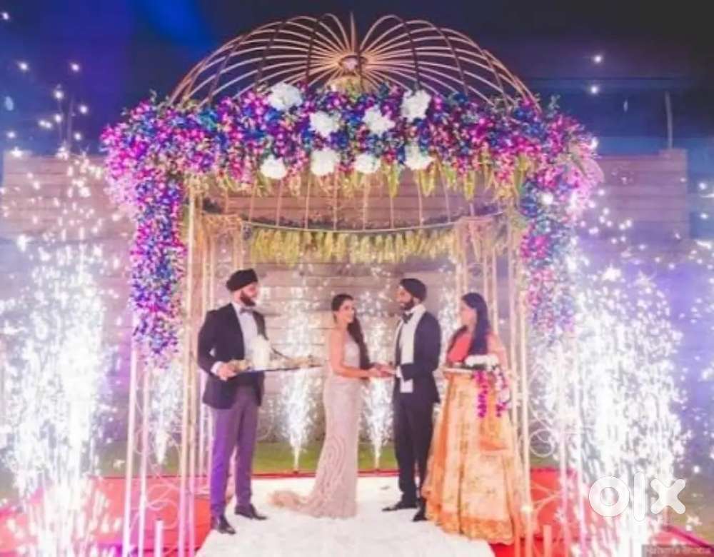 Event k Liye Boys Waiter Cahiye in Goa.