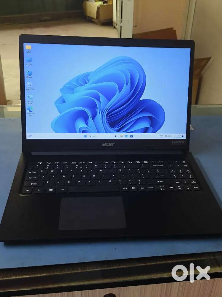 Acer 8gb ram 256ssd