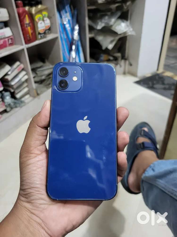 Iphone 12 blue