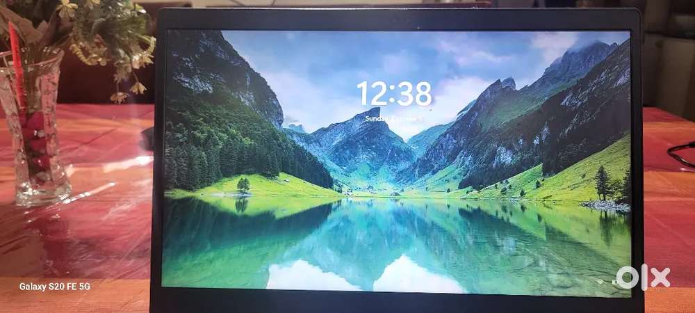 Laptop lenovo DESKTOP-6B2THOT