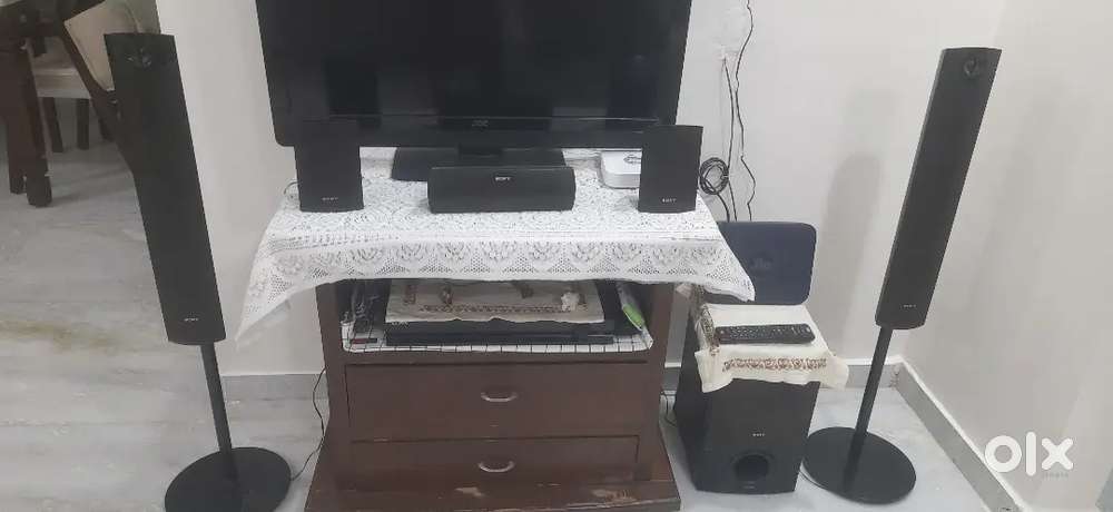 Selling Home theatre system