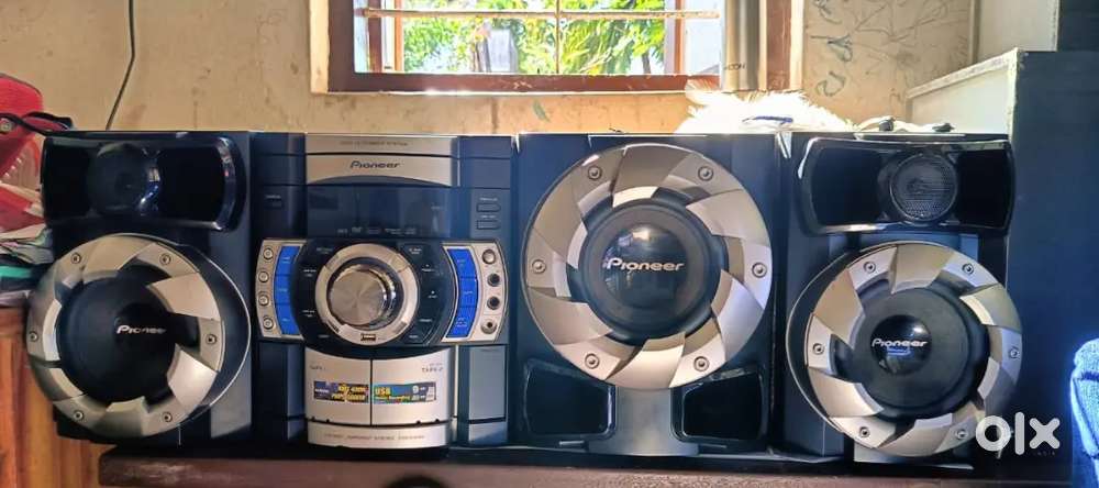 Pioneer music System