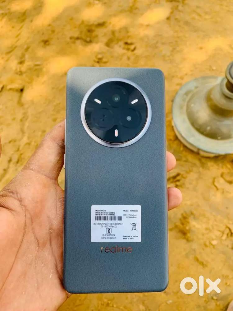 Realme 14 pro 5g only exchange i phone 13 or usa say pura ke mobile