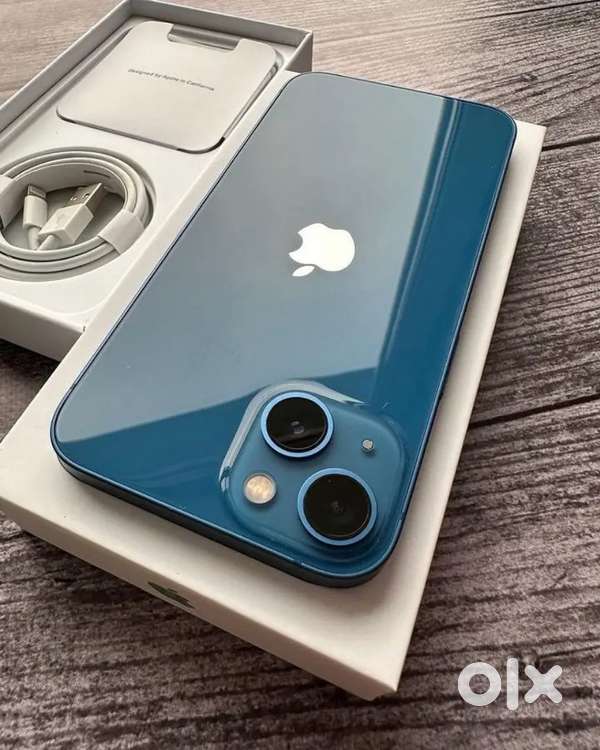 I want to sell my 5 months old iPhone 13 256gb urgently.