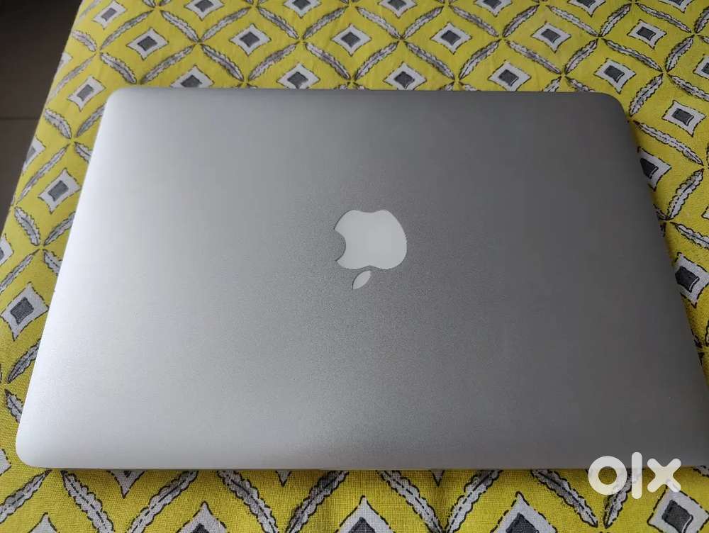 Apple MacBook Pro 13 (A1502) – Retina Display – Excellent Condition