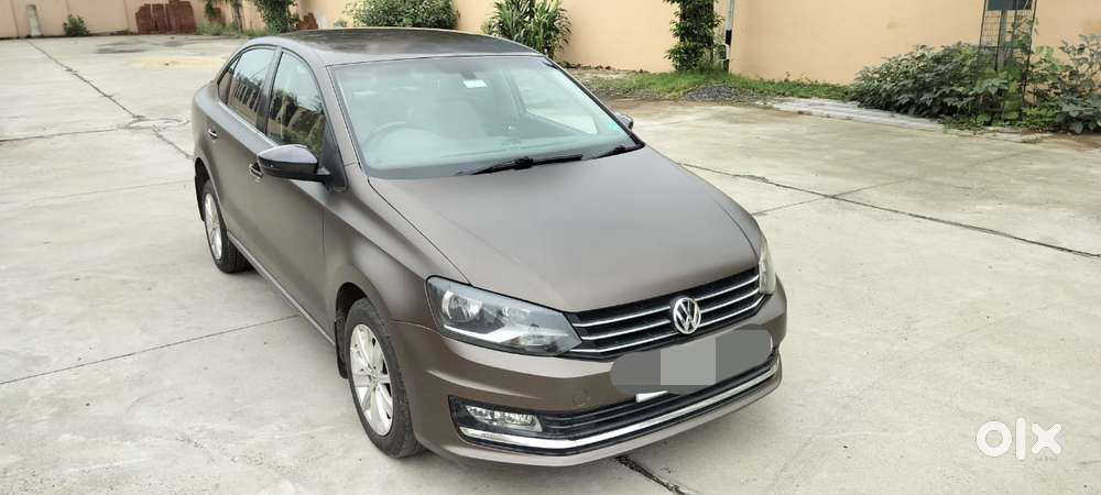 Volkswagen Vento 1.0 Highline Plus AT, 2016, Petrol
