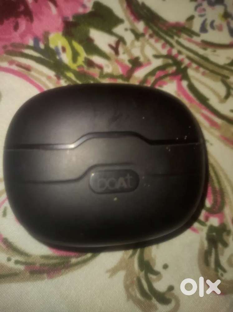 Boat Air dopes wireless headphones