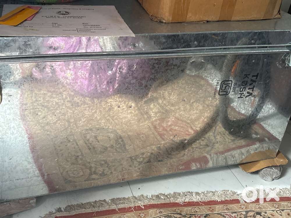 Iron peti good condition