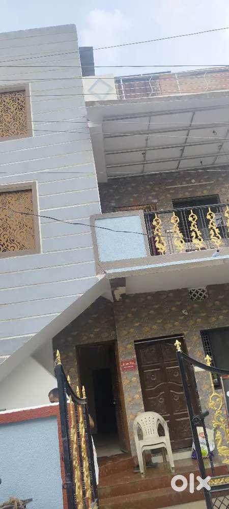 2 BHK NEW CONSTRUCTION SEMI FURNISHED WELL MAINTAINED NOT ANY BROKER