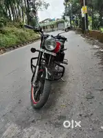 Royal Enfield Classic 350 2017 modle in mint condition.