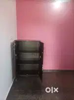 1RK ROOM AVAILABLE LOOKING FOR A ROOMATE MALE OR FEMALE INTERESTED CAN