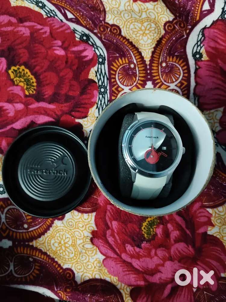 Original Fastrack watch low price