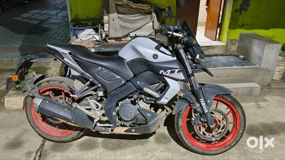 Mt15 bs6. 2021 model white color