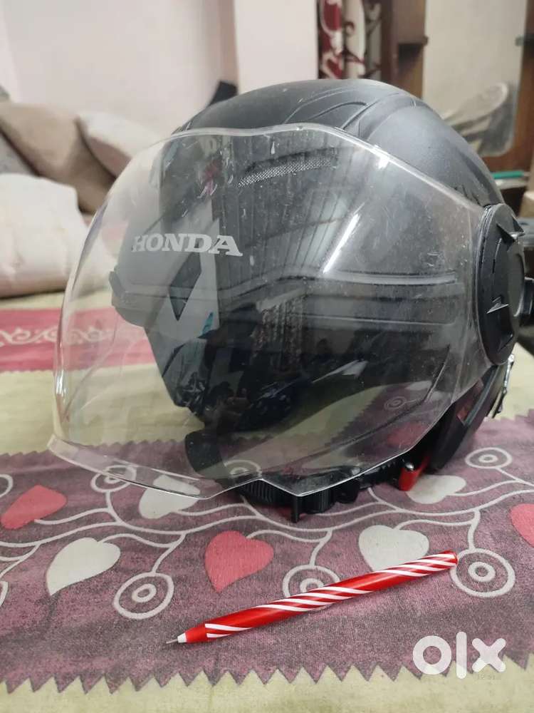 Helmet lelo