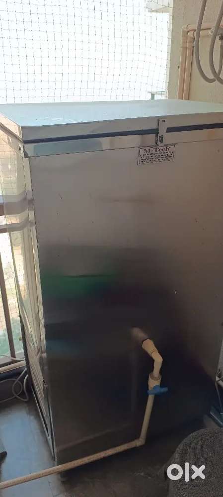 Water cooler/chiller ( price negotiable)