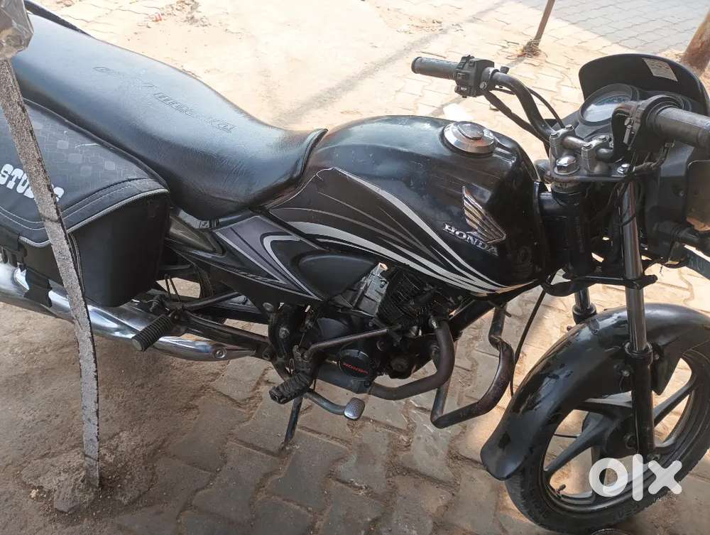 Honda dream urgent sale