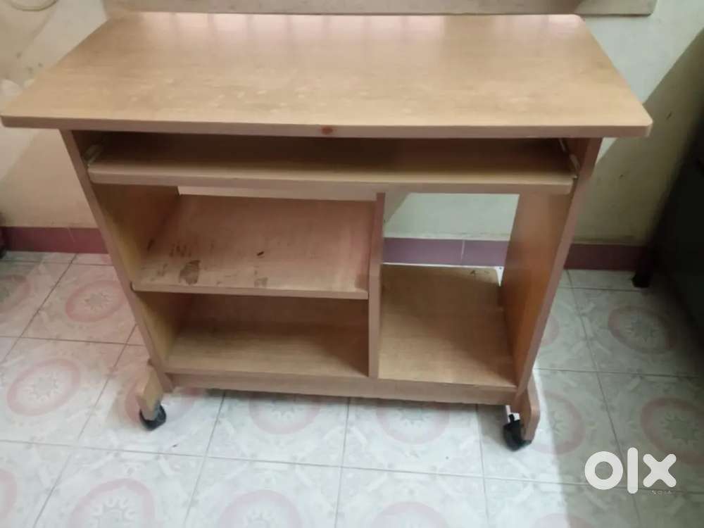 Computer table and big office table immediate sale