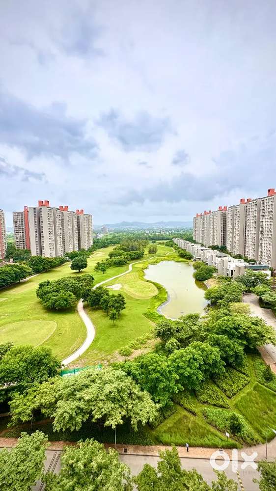 Golf Facing Premium Studio for Rent