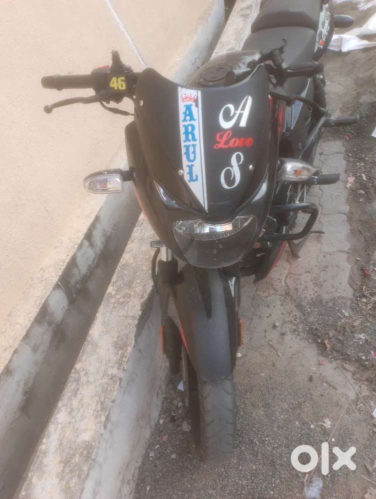 Pulsar 150