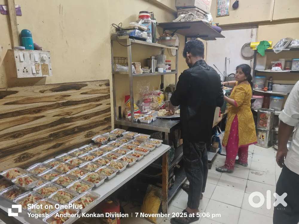 Delivery boy required for andheri location