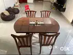 Dining Table with 4 Chair - Excellent Condition