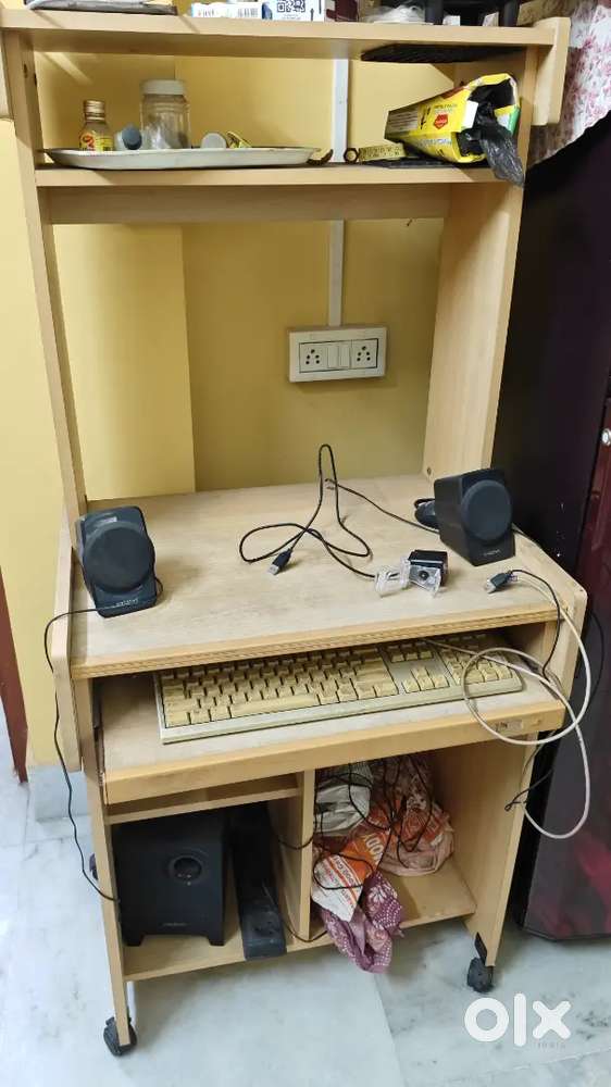 Computer Table For Sell