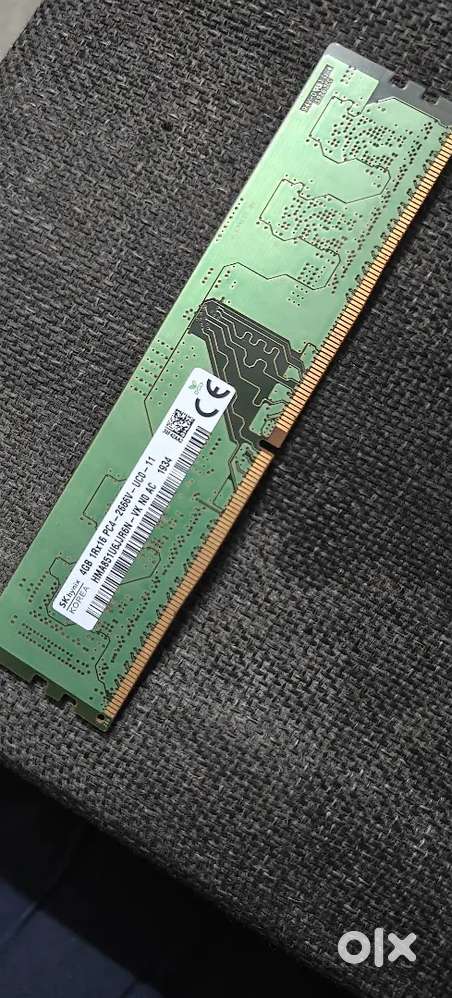 SK hynix 4GB 1Rx16 PC4-2666V-UC0-11