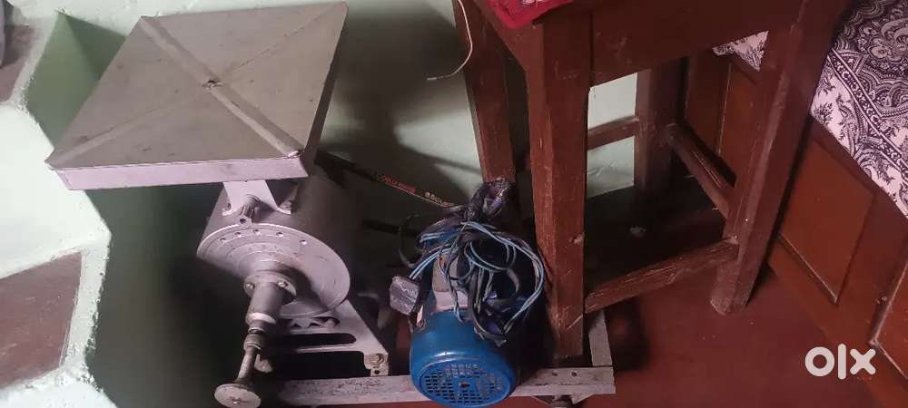 Chakki good condition 8 inchi