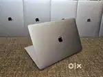 Apple Macbook Pro i7/16/512gb/5.5Gb Graphics  15inch Retina Touchbar