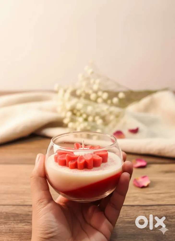SCENTED AND FANCY CANDLES