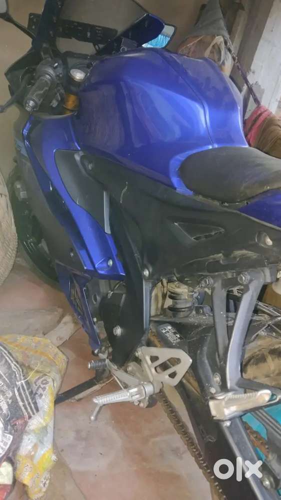 Sports bike